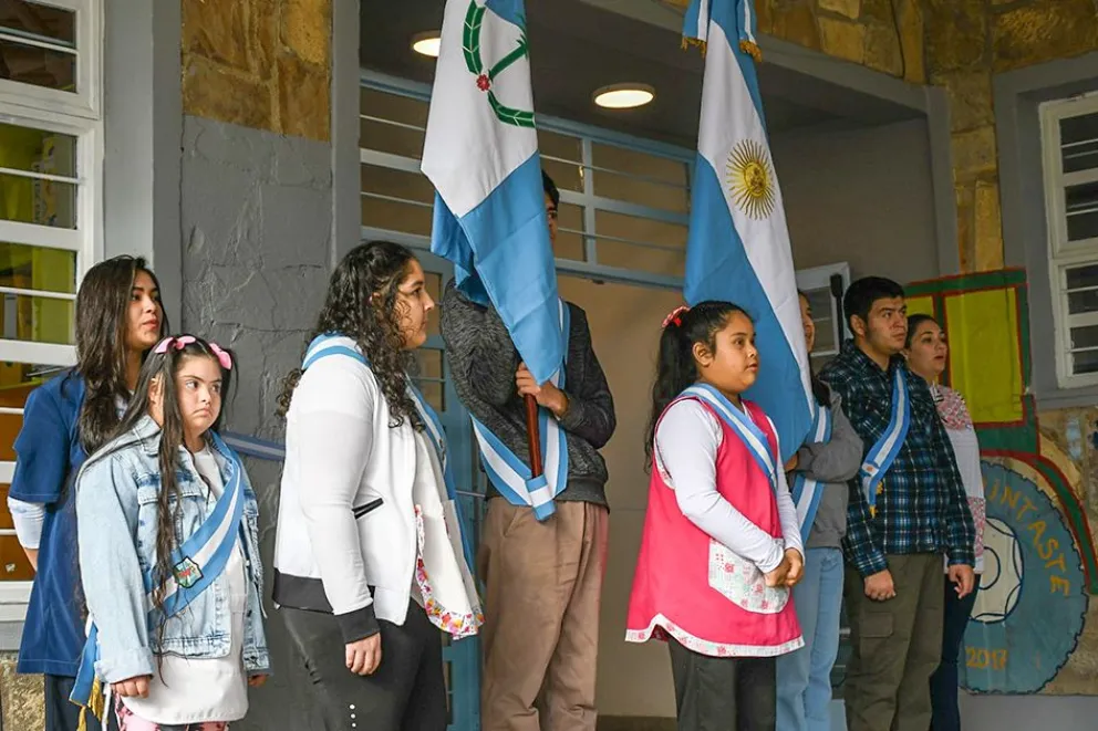 En su 39° aniversario reinauguraron la escuela Especial N°9 de Junín de los Andes