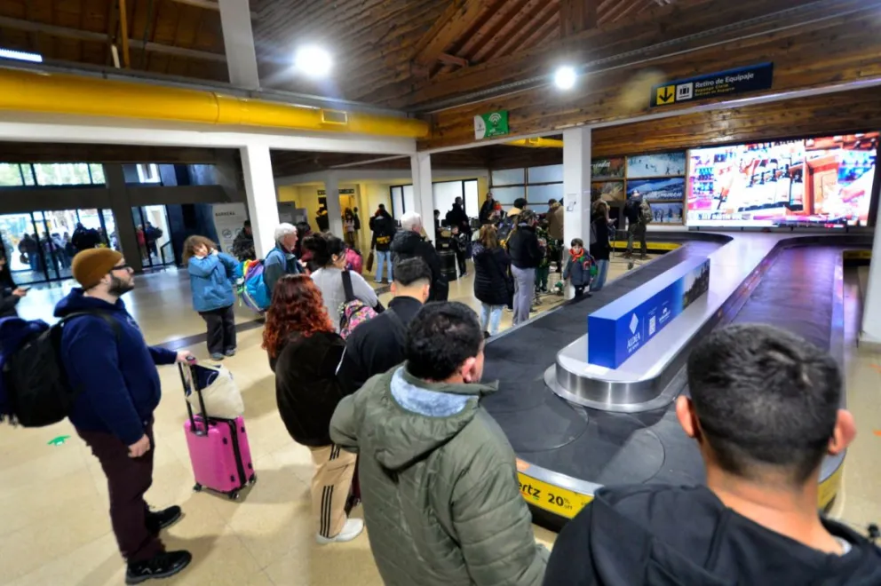 Aeropuerto Chapelco: “Dijimos que lo íbamos a inaugurar antes de la temporada y estamos cumpliendo”