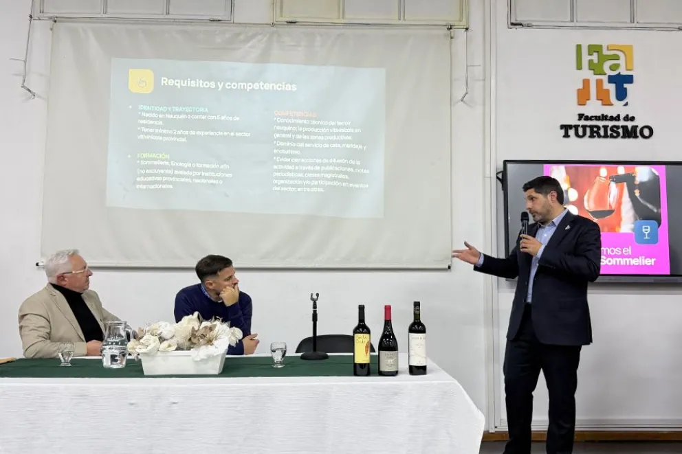 Neuquén celebró el Día del Sommelier junto al Embajador del Vino Neuquino