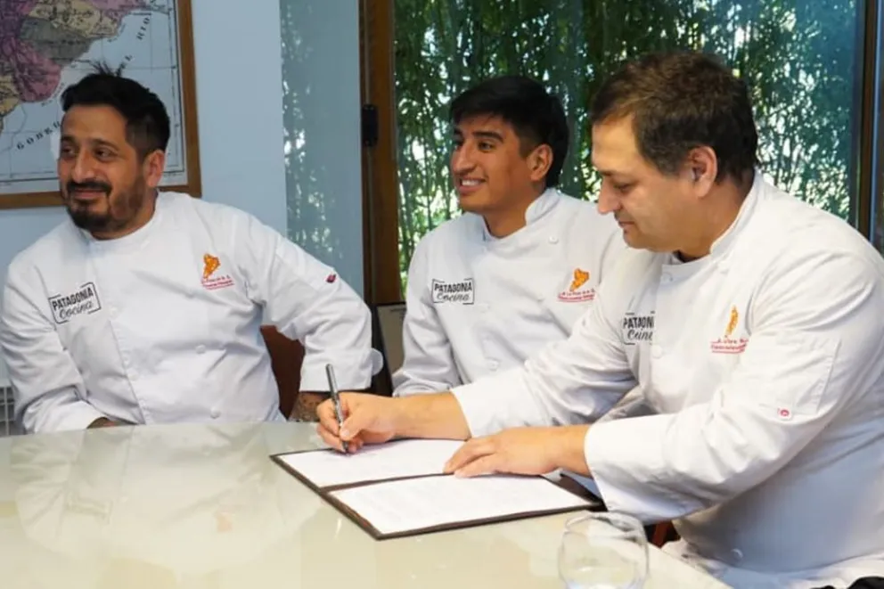 Figueroa firmó un convenio de colaboración para impulsar la gastronomía neuquina