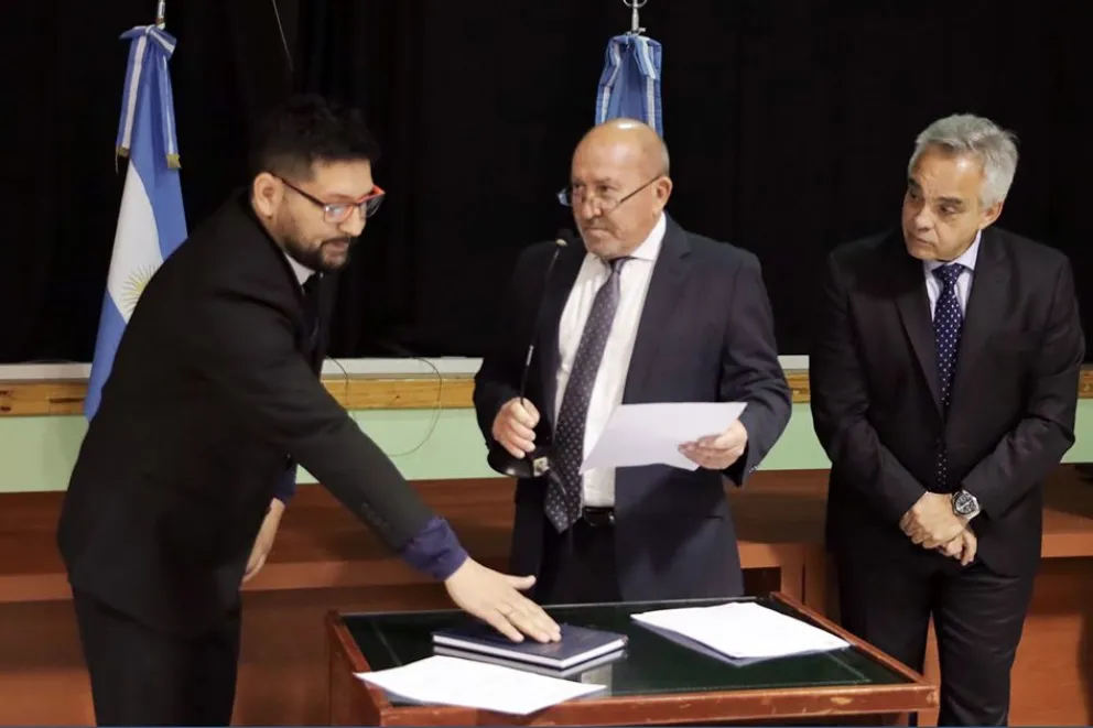 Figueroa participó de la asunción del nuevo juez del Tribunal Federal de Juicio de Neuquén
