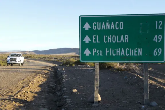 Neuquén promulgó la ley que habilita el financiamiento para asfaltar rutas del Alto Neuquén