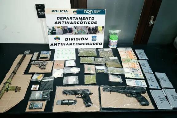Clausuraron dos bocas de expendio de drogas en el barrio Villa María