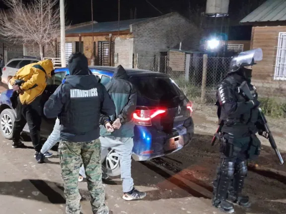 Seis detenidos tras nueve allanamientos por venta de drogas en San Patricio del Chañar