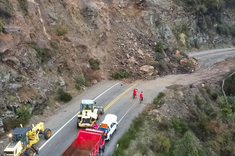 El desmoronamiento ocurrió ayer a la altura del kilómetro 2208 de la ruta nacional 40.