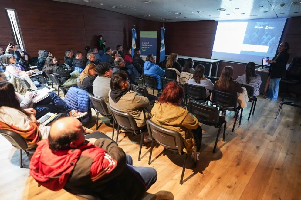 Cuidar +65: vecinalistas también se suman al programa