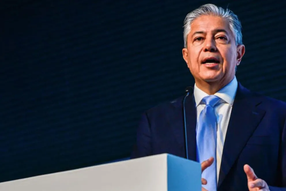 Rolando Figueroa present&oacute; el plan de inversiones de Neuqu&eacute;n en Buenos Aires