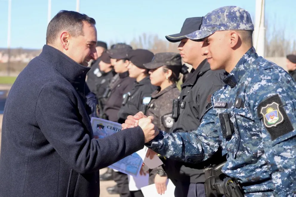 Neuquén certificó a 103 nuevos operadores de TASER 10