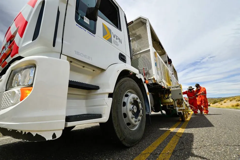 Neuquén licita 11 nuevos equipos viales para fortalecer el mantenimiento de las rutas