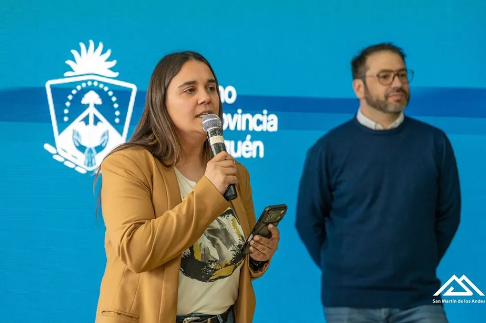 Estudiantes neuquinos representar&aacute;n al pa&iacute;s en Corea del Sur