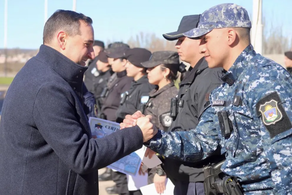 El Congreso Patagónico “Abordaje Integral de la Problemática Suicida” está destinado especialmente a integrantes de las Fuerzas Armadas, de seguridad y Bomberos.