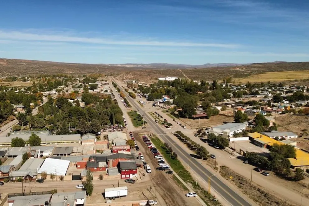 Provincia licita la infraestructura para 25 lotes en Piedra del Águila