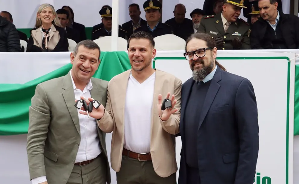 Añelo celebró sus 111 años con entrega de vehículos y nuevas inversiones en servicios, salud y educación