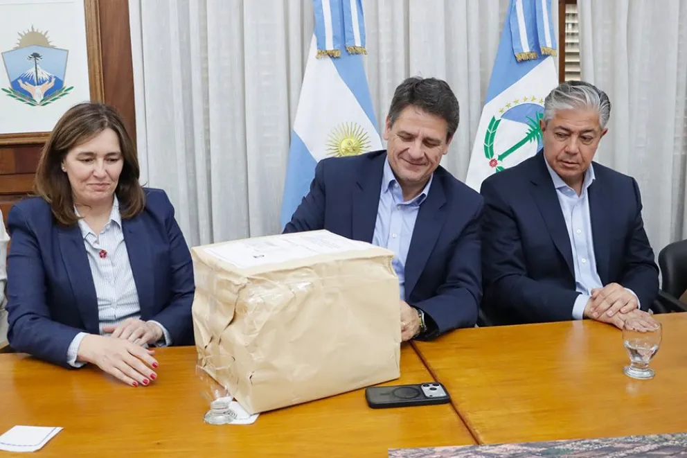 Neuquén mejora la conectividad vial con la pavimentación de dos troncales entre la capital y Plottier